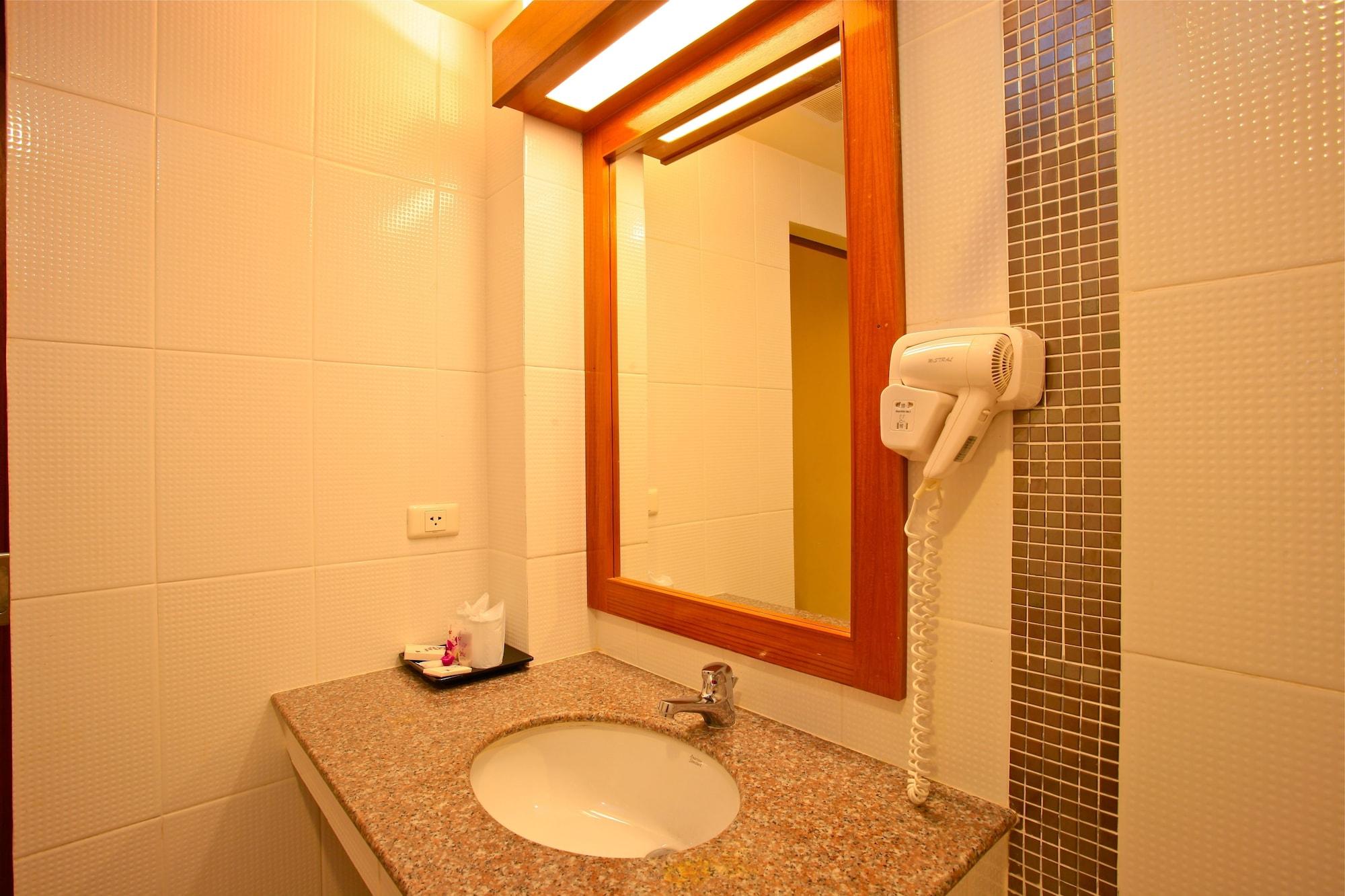 Orchid Garden Hotel Patong Dış mekan fotoğraf