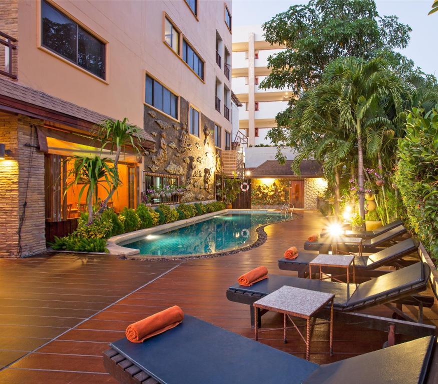 Orchid Garden Hotel Patong Dış mekan fotoğraf